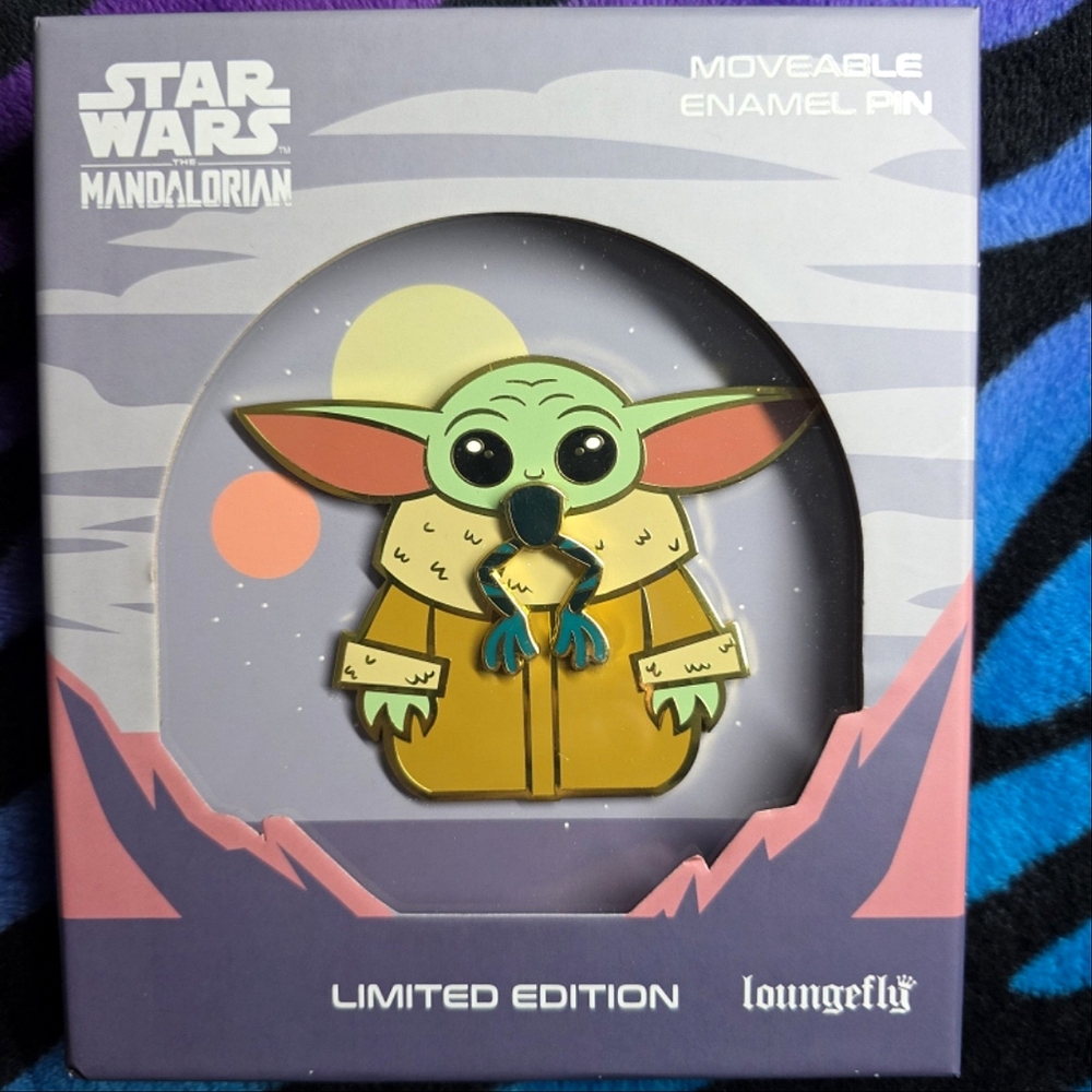 Loungefly Star Wars Mandalorian The Child Grogu Movable Enamel Pin